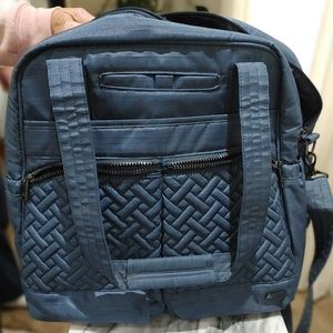 Lug "Bumper" travel bag 18x15 inches